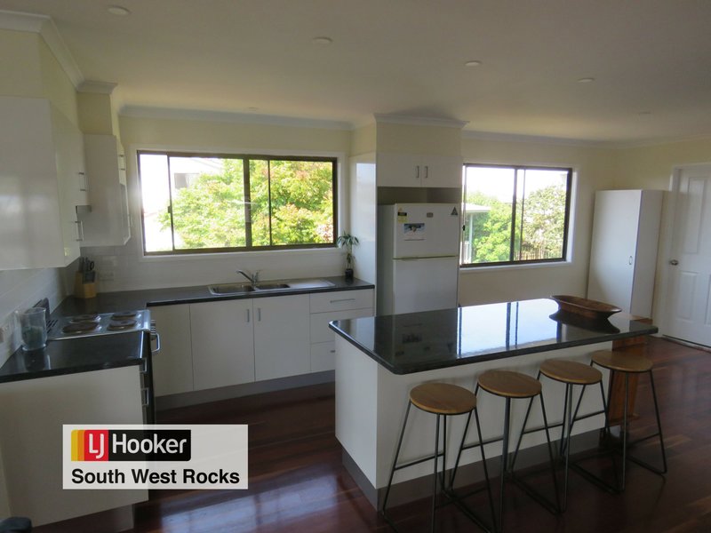 Photo - 1 Kevin Hogan Place, South West Rocks NSW 2431 - Image 6