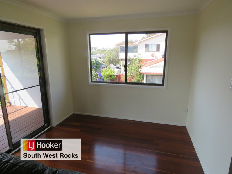 Photo - 1 Kevin Hogan Place, South West Rocks NSW 2431 - Image 10