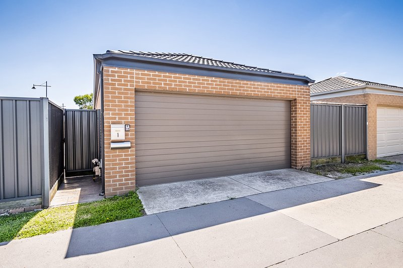 Photo - 1 Kikuya Way, Cranbourne North VIC 3977 - Image 16