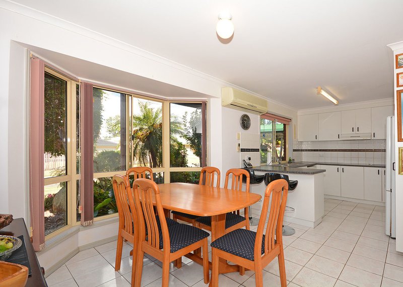 Photo - 1 King Arthur Court, Urangan QLD 4655 - Image 3