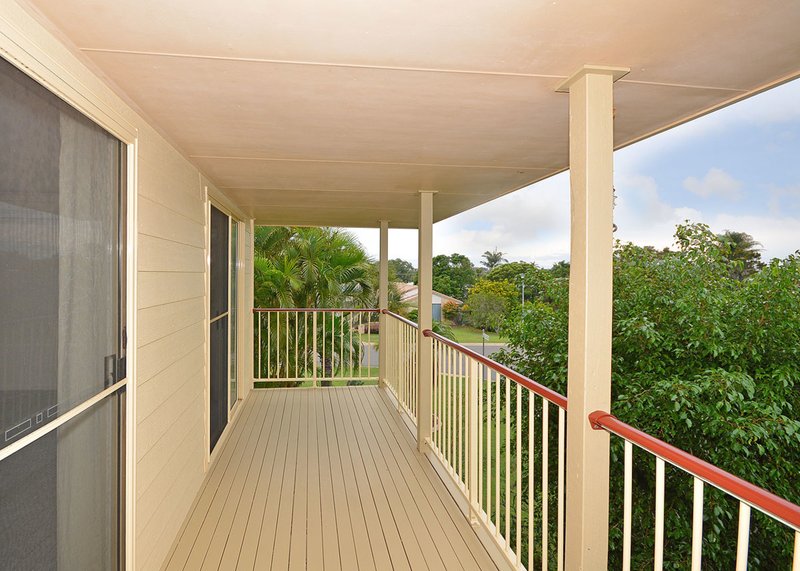 Photo - 1 King Arthur Court, Urangan QLD 4655 - Image 13