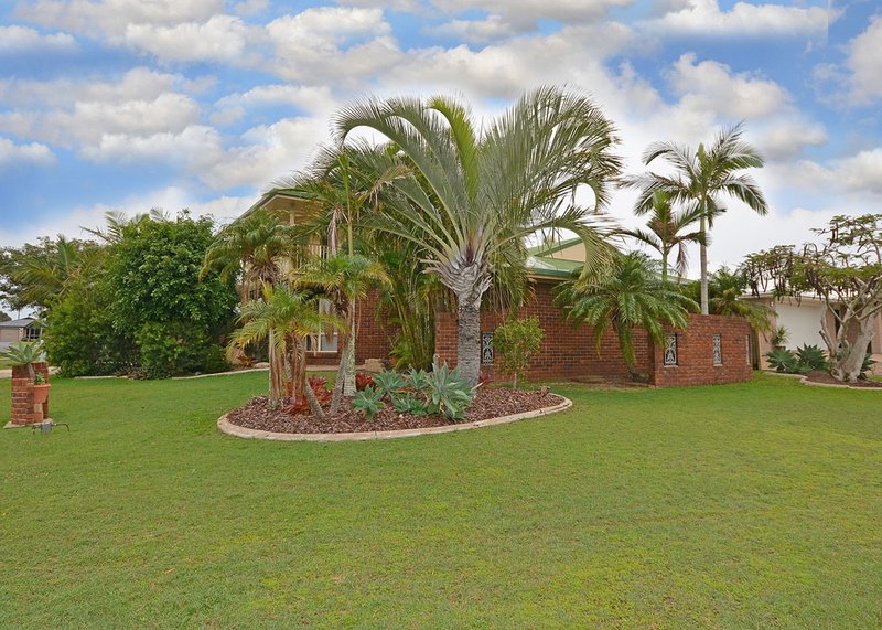 Photo - 1 King Arthur Court, Urangan QLD 4655 - Image 22