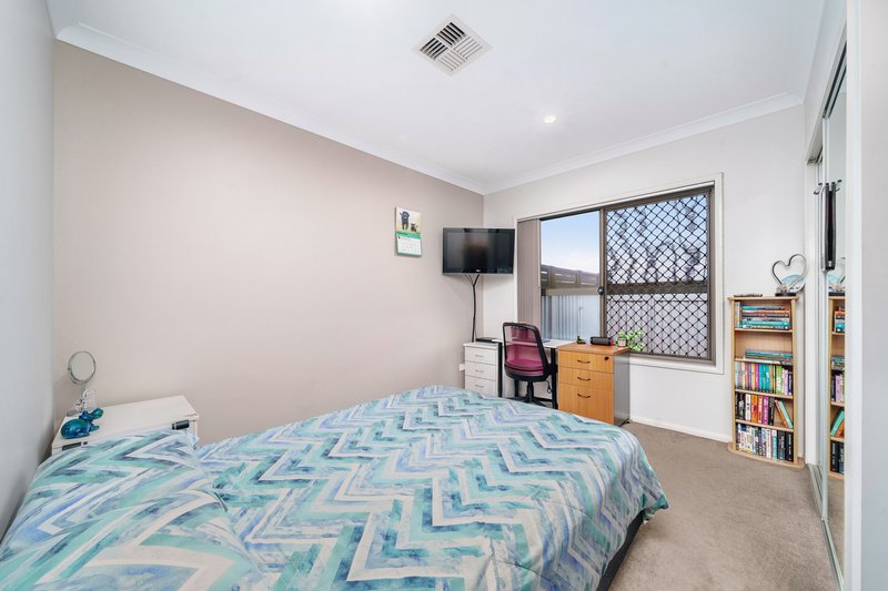 Photo - 1 King Arthur Crescent, Murrumba Downs QLD 4503 - Image 13