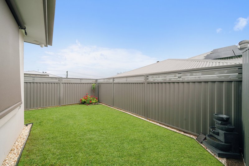 Photo - 1 King Arthur Crescent, Murrumba Downs QLD 4503 - Image 23