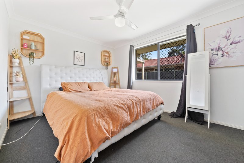 Photo - 1 Kings Row, Edens Landing QLD 4207 - Image 8