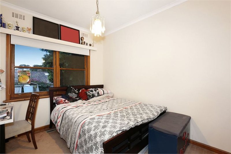 Photo - 1 Kinkora Road, Blackburn VIC 3130 - Image 9