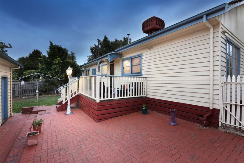 Photo - 1 Kinkora Road, Blackburn VIC 3130 - Image 11