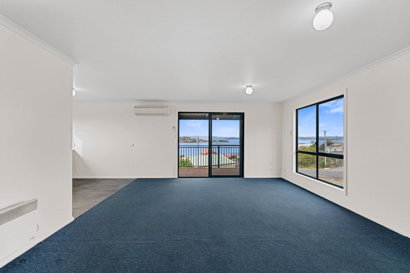 Photo - 1 Kookaburra Street, Primrose Sands TAS 7173 - Image 5