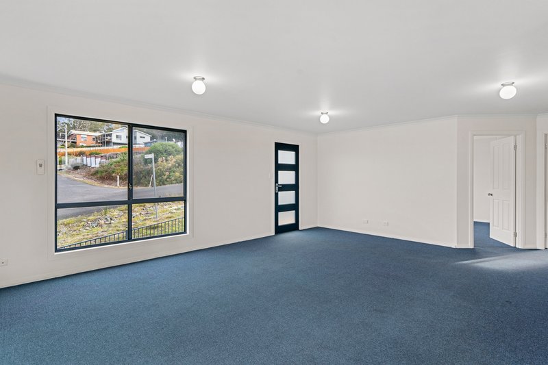 Photo - 1 Kookaburra Street, Primrose Sands TAS 7173 - Image 6