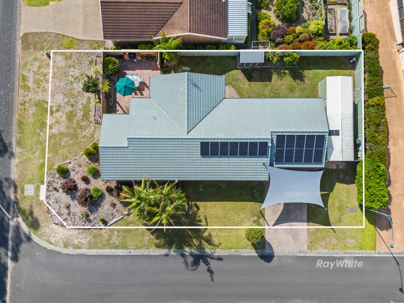 Photo - 1 Kooralbyn Avenue, Mollymook Beach NSW 2539 - Image 33