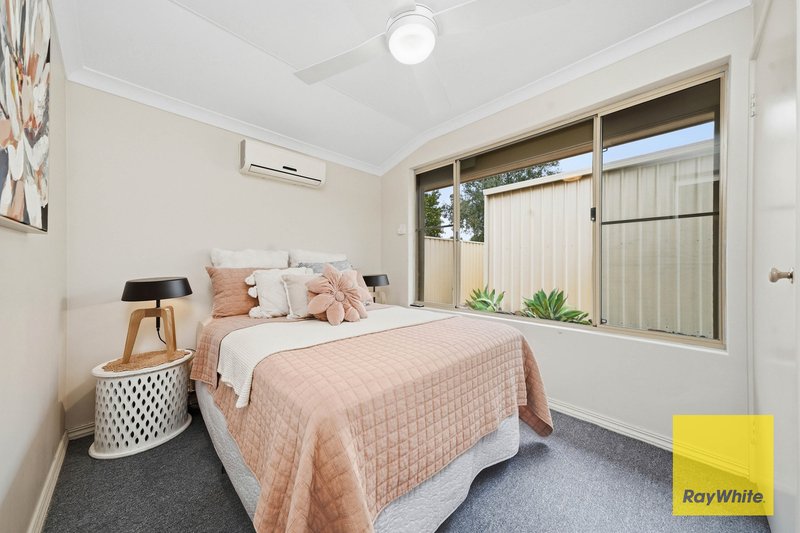 Photo - 1 Kurrat Elbow , South Guildford WA 6055 - Image 19