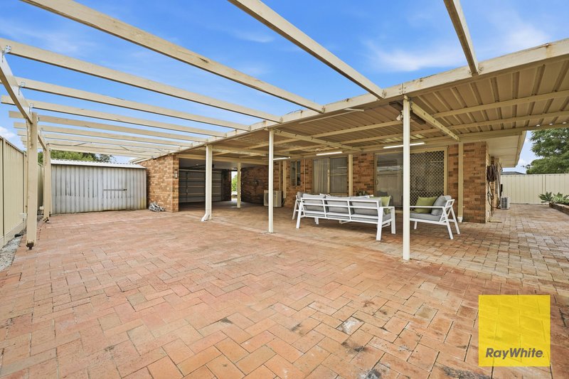 Photo - 1 Kurrat Elbow , South Guildford WA 6055 - Image 29