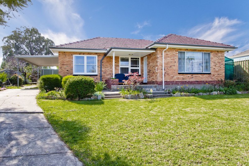 1 Labrador Street, Campbelltown SA 5074