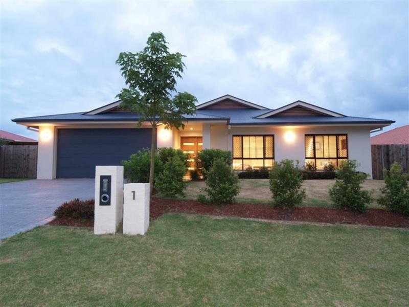 1 Lacewood Cct , Warner QLD 4500