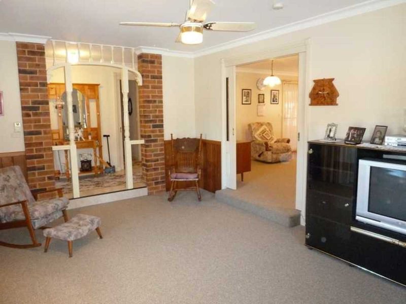 Photo - 1 Lachlan Avenue, Tuncurry NSW 2428 - Image 8