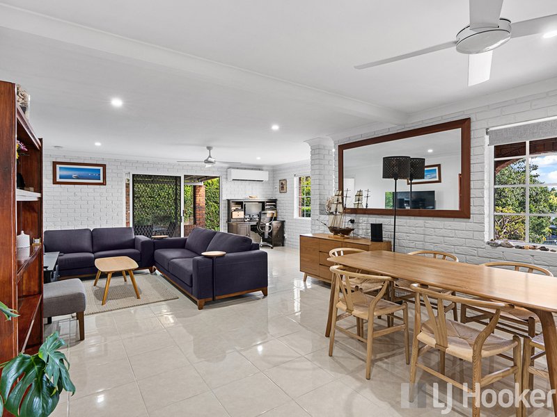 Photo - 1 Lake View Drive, Thornlands QLD 4164 - Image 3