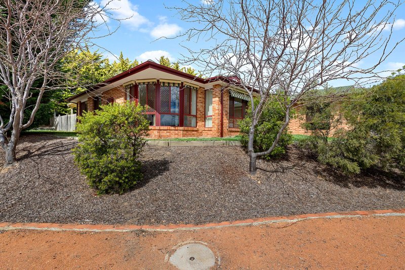 Photo - 1 Lander Crescent, Amaroo ACT 2914 - Image 2