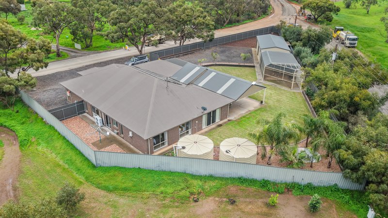 Photo - 1 Lange Road, Gawler Belt SA 5118 - Image 3