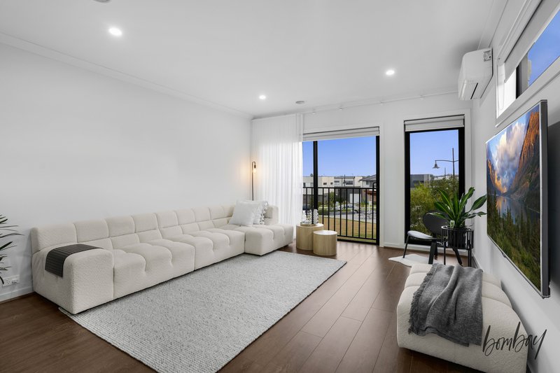 1 Lapis Walk, Craigieburn VIC 3064