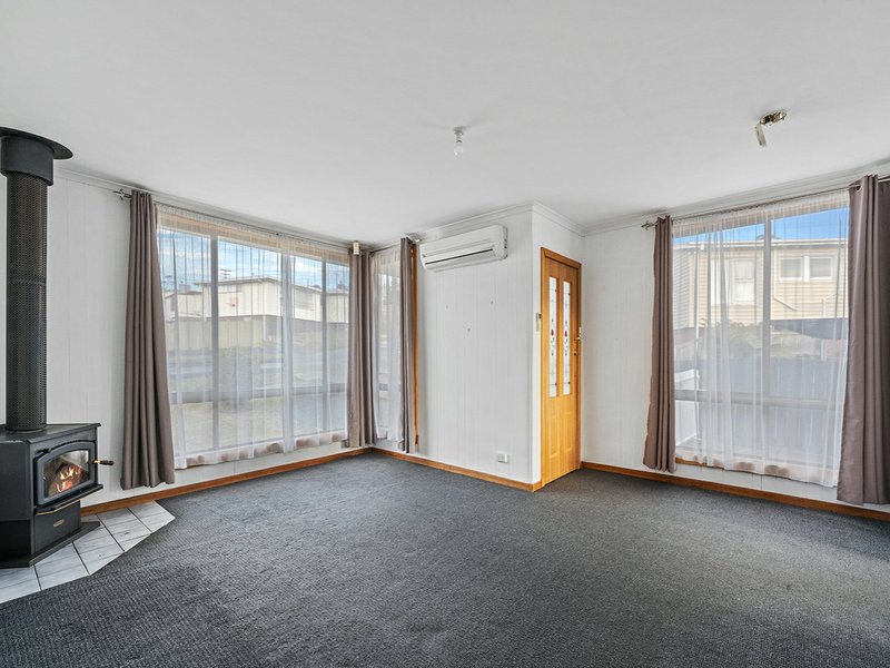 Photo - 1 Laurel Street, Risdon Vale TAS 7016 - Image 5