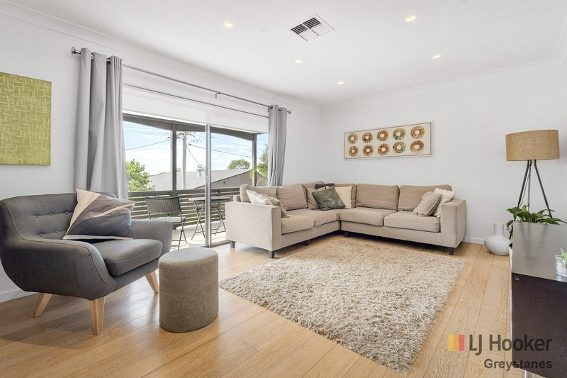 Photo - 1 Laurence Street, Greystanes NSW 2145 - Image 4