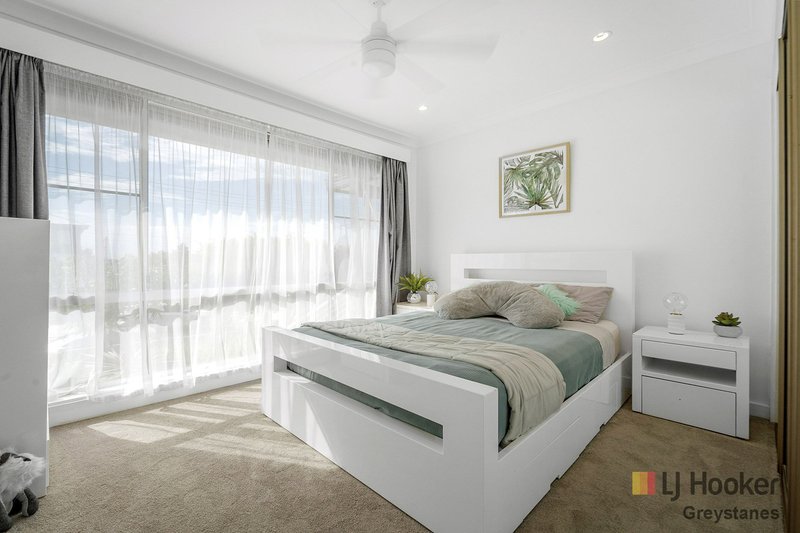 Photo - 1 Laurence Street, Greystanes NSW 2145 - Image 7