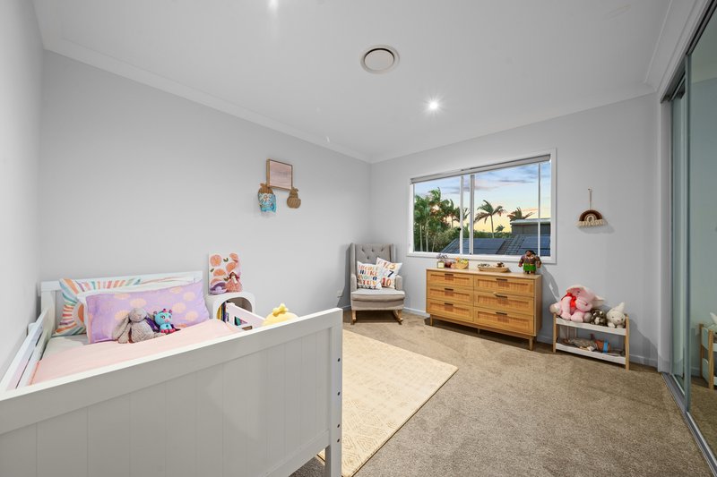 Photo - 1 Leafy Close, Burleigh Waters QLD 4220 - Image 14