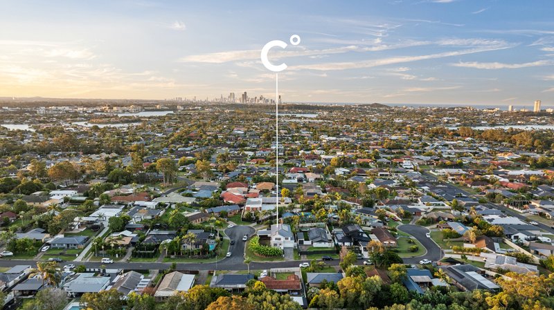 Photo - 1 Leafy Close, Burleigh Waters QLD 4220 - Image 30