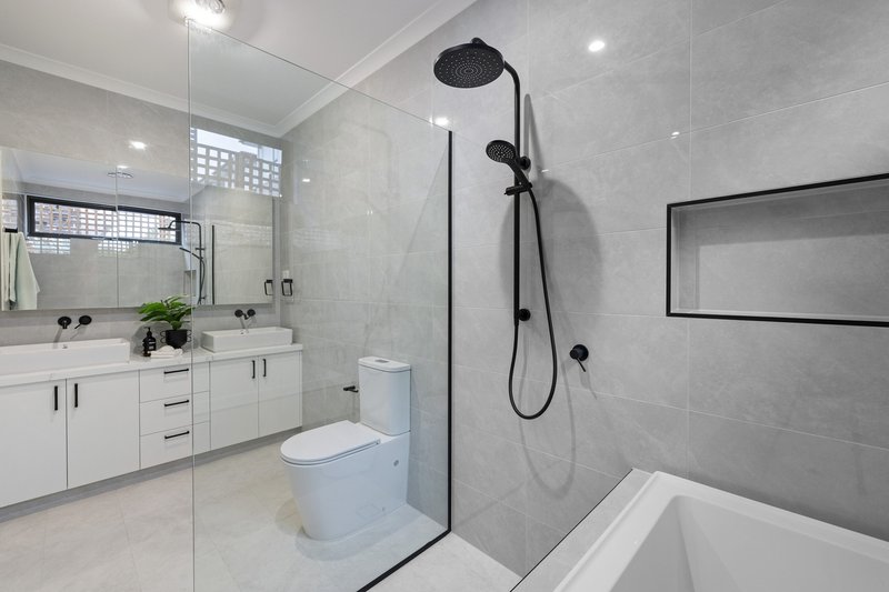 Photo - 1 Legacy Court, Mount Waverley VIC 3149 - Image 9