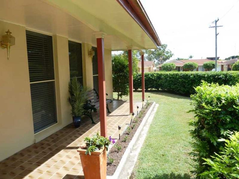 Photo - 1 Leguna Crescent, Forster NSW 2428 - Image 3