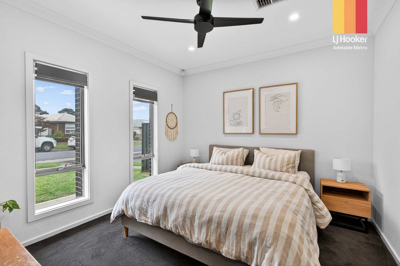 Photo - 1 Leonis Avenue, Hope Valley SA 5090 - Image 3