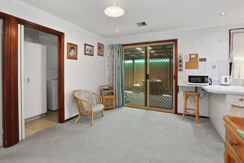 Photo - 1 Leonora Court, Corio VIC 3214 - Image 4