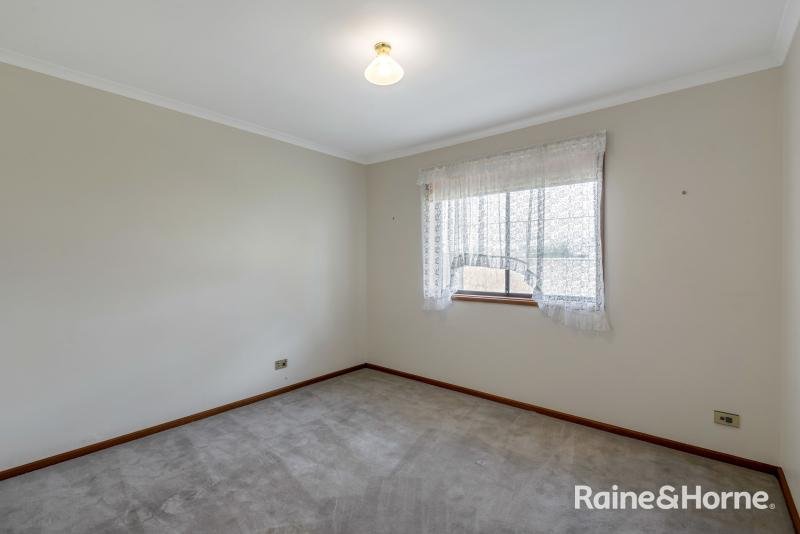 Photo - 1 Lepena Crescent, Hallett Cove SA 5158 - Image 14