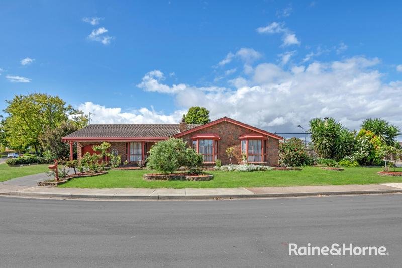 Photo - 1 Lepena Crescent, Hallett Cove SA 5158 - Image 25