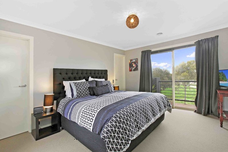 Photo - 1 Lerderderg Walk, Mernda VIC 3754 - Image 3