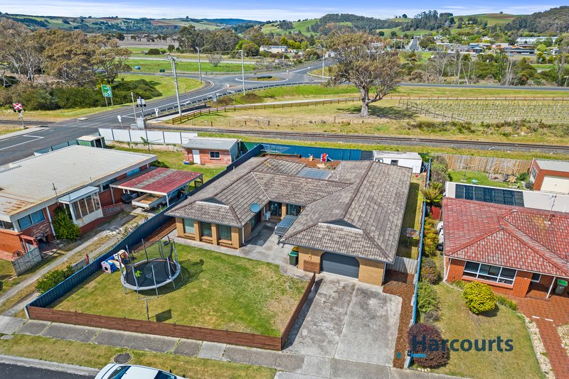 Photo - 1 Lethborg Avenue, Turners Beach TAS 7315 - Image 2