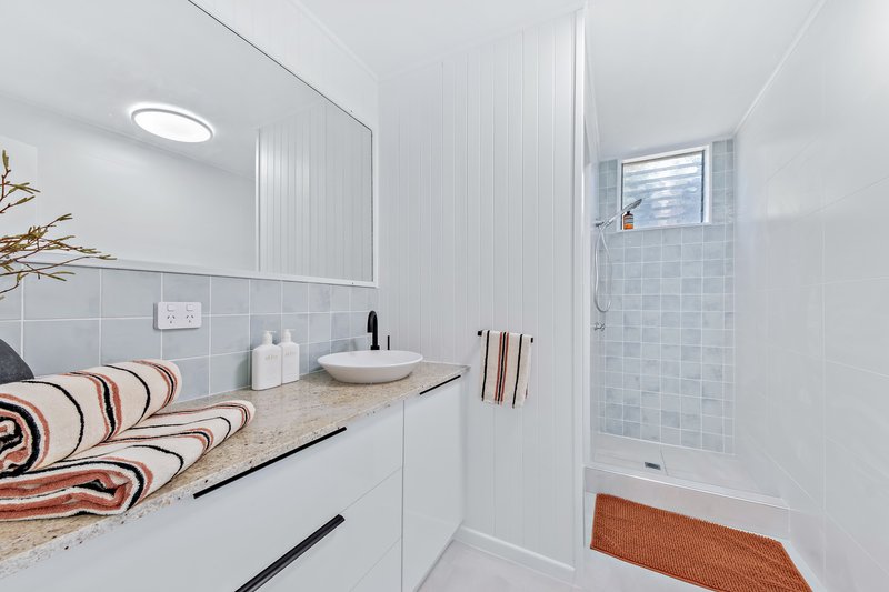 Photo - 1 Lewis Street, Airlie Beach QLD 4802 - Image 11