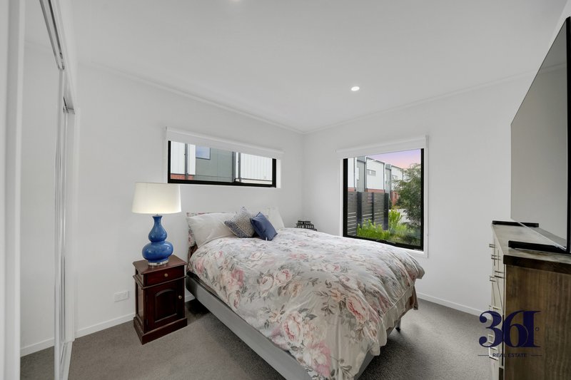 Photo - 1 Light Street, Altona North VIC 3025 - Image 4