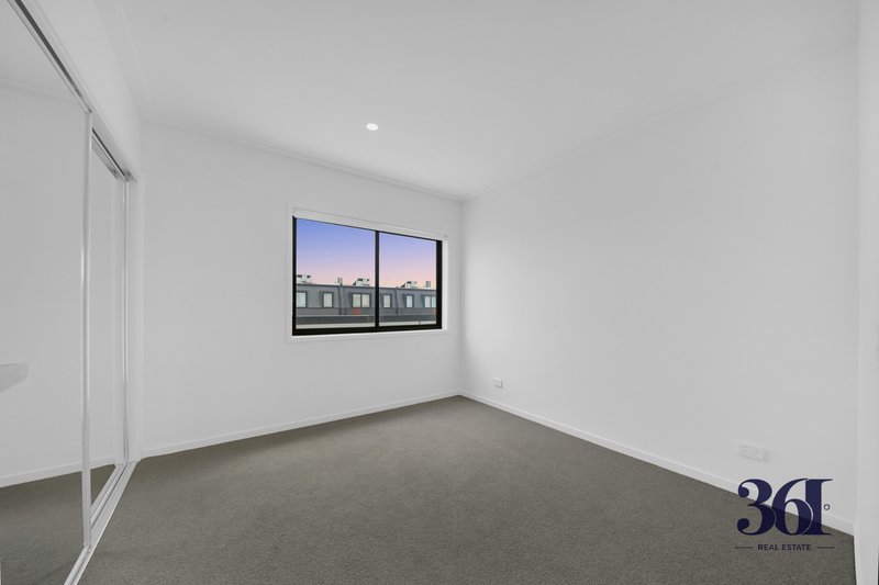 Photo - 1 Light Street, Altona North VIC 3025 - Image 12