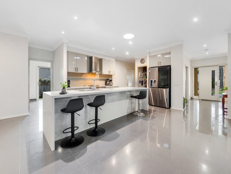 Photo - 1 Lightfoot Rise, Botanic Ridge VIC 3977 - Image 7