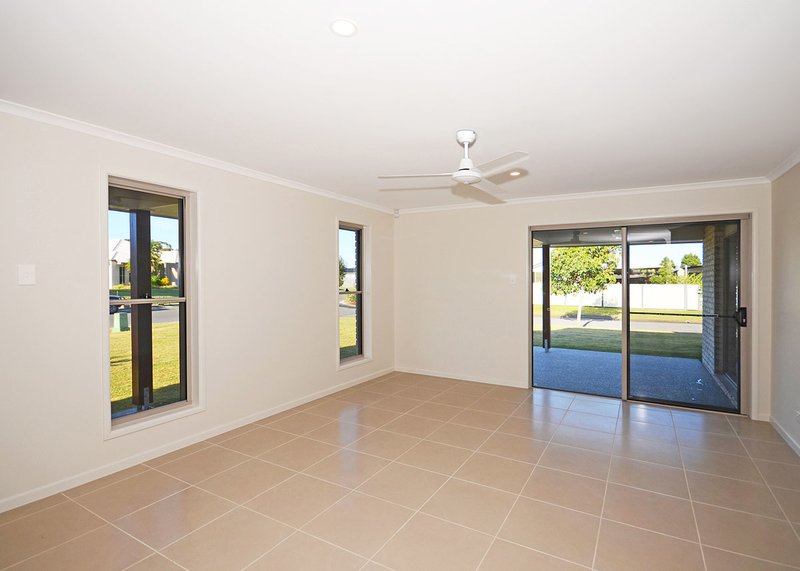 Photo - 1 Lilly Pilly Drive, Burrum Heads QLD 4659 - Image 8