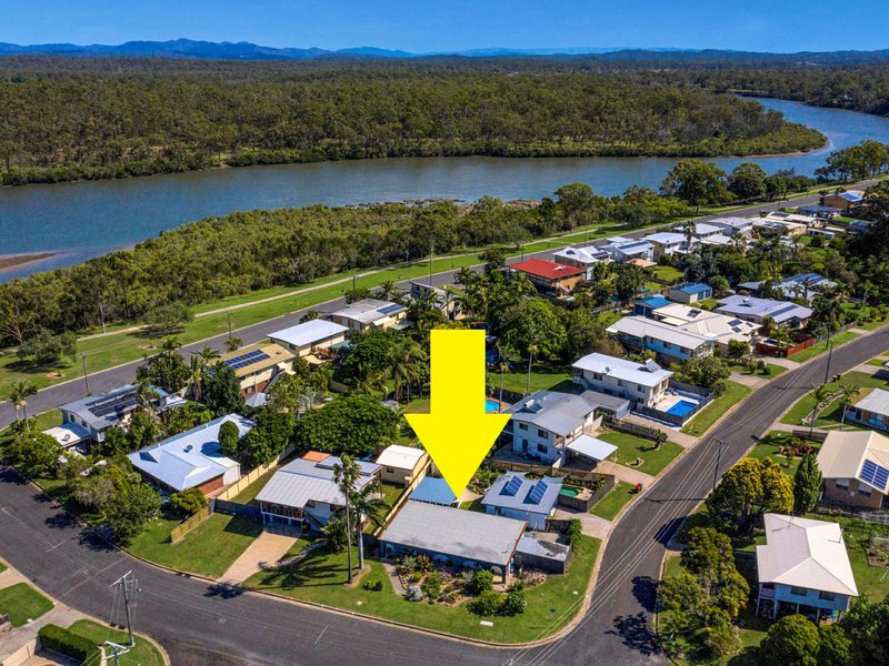 Photo - 1 Lilly Street, Boyne Island QLD 4680 - Image 16