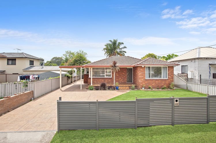 1 Linda Place, Merrylands NSW 2160