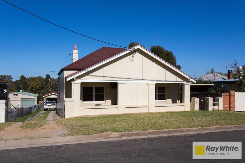 1 Liverpool Street, Cowra NSW 2794