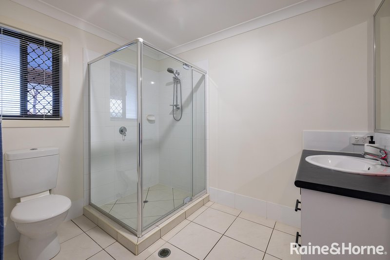 Photo - 1 Lizard Place, Redland Bay QLD 4165 - Image 9