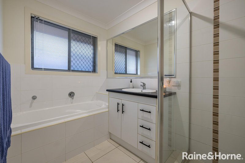 Photo - 1 Lizard Place, Redland Bay QLD 4165 - Image 11