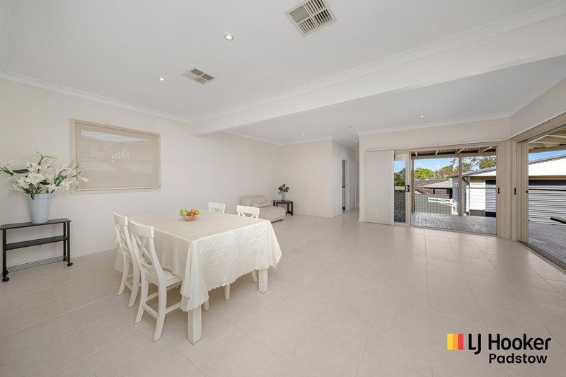 Photo - 1 Lock Avenue, Padstow NSW 2211 - Image 4