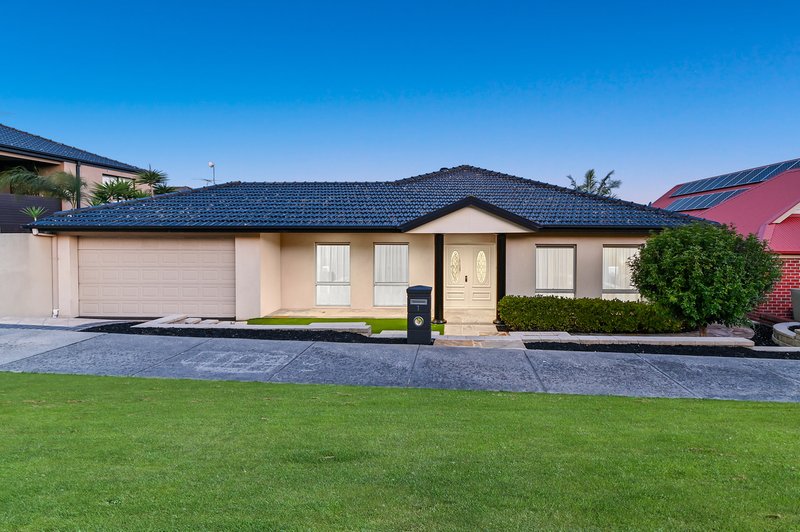 1 Lockens Avenue, Glen Waverley VIC 3150