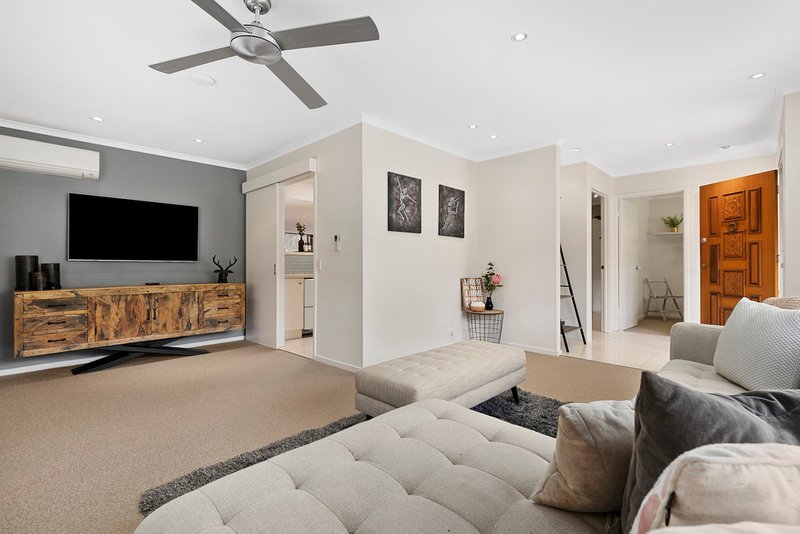 Photo - 1 Lockrose Street, Mitchelton QLD 4053 - Image 7