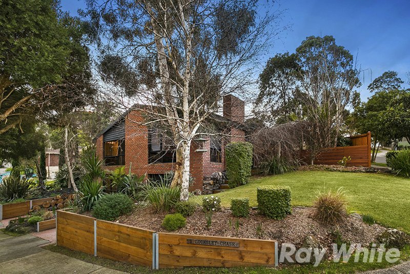 1 Locksley Chase, Vermont VIC 3133